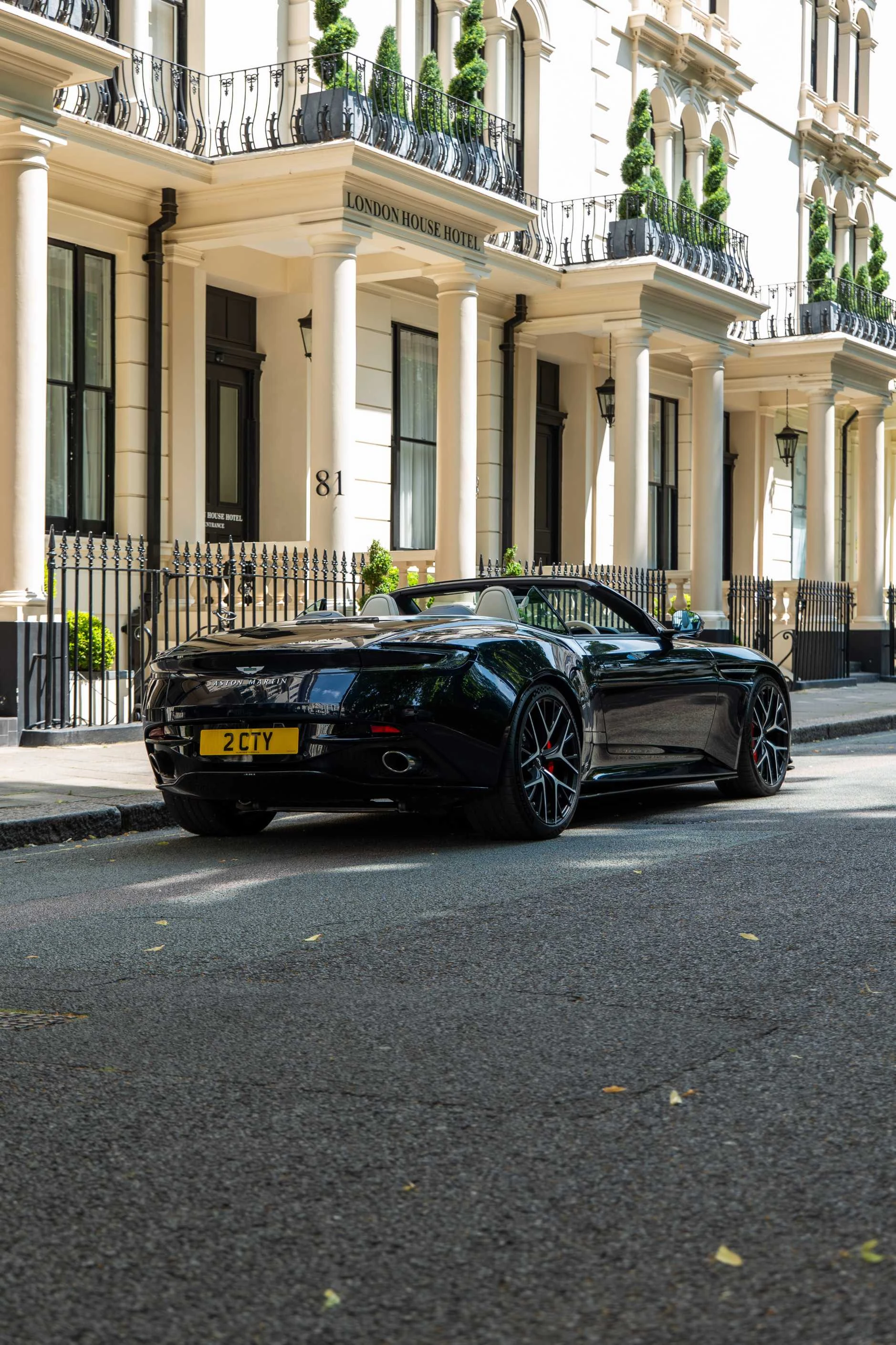 How to Choose the Right Sports Car for Your Rental Needs?